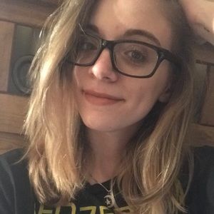 Meet your Posher, Sabrina